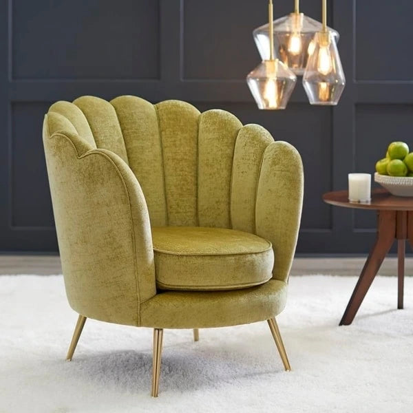 Chaise à dossier coquille