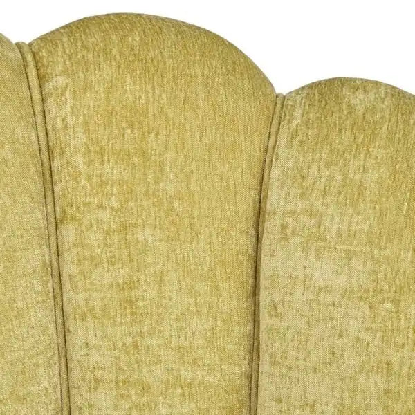 Chaise à dossier coquille